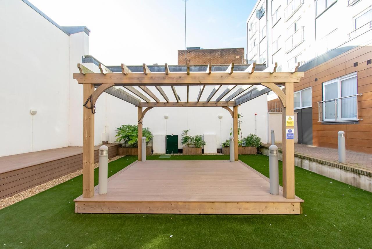 Modern 1 Bed Flat 2 Mins Walk From Restaurants Bars Clubs & Beach! Wow! Apartment Bournemouth Exterior photo